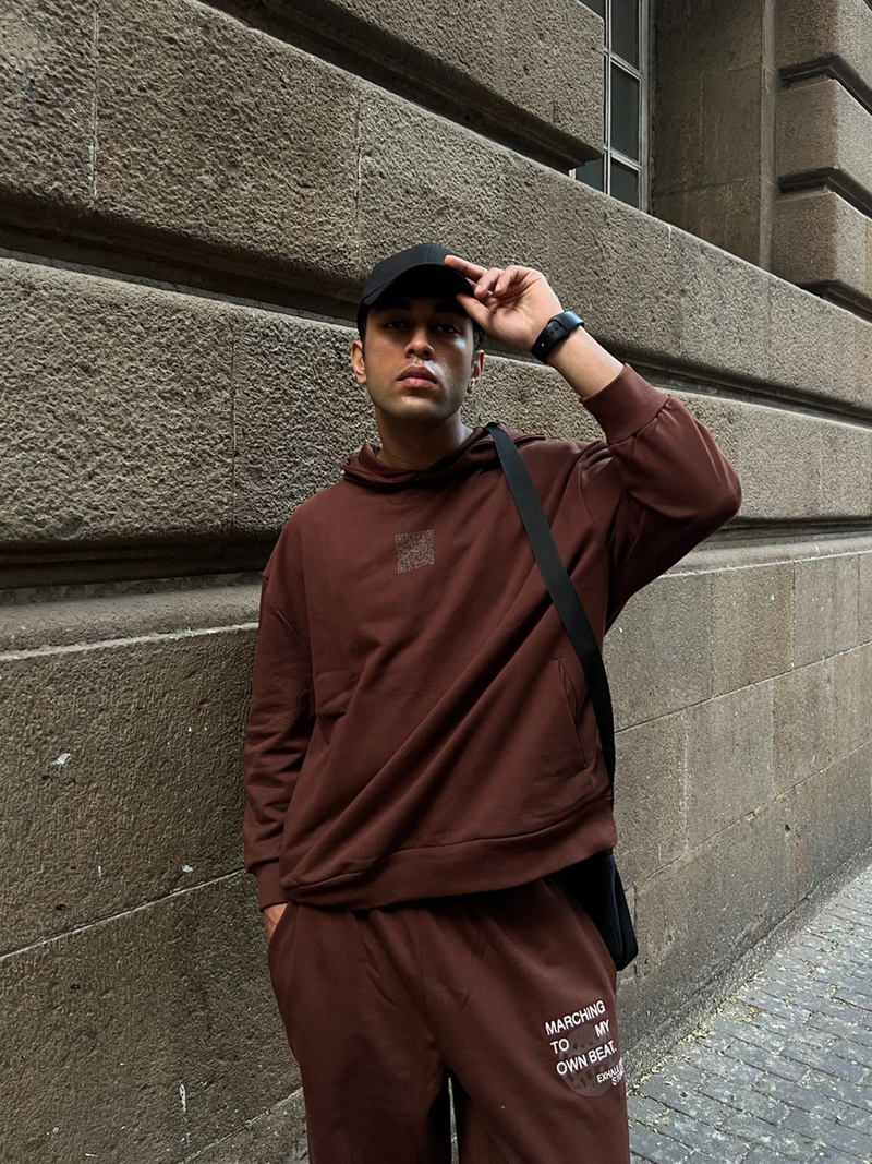 The Social Approval Jogger