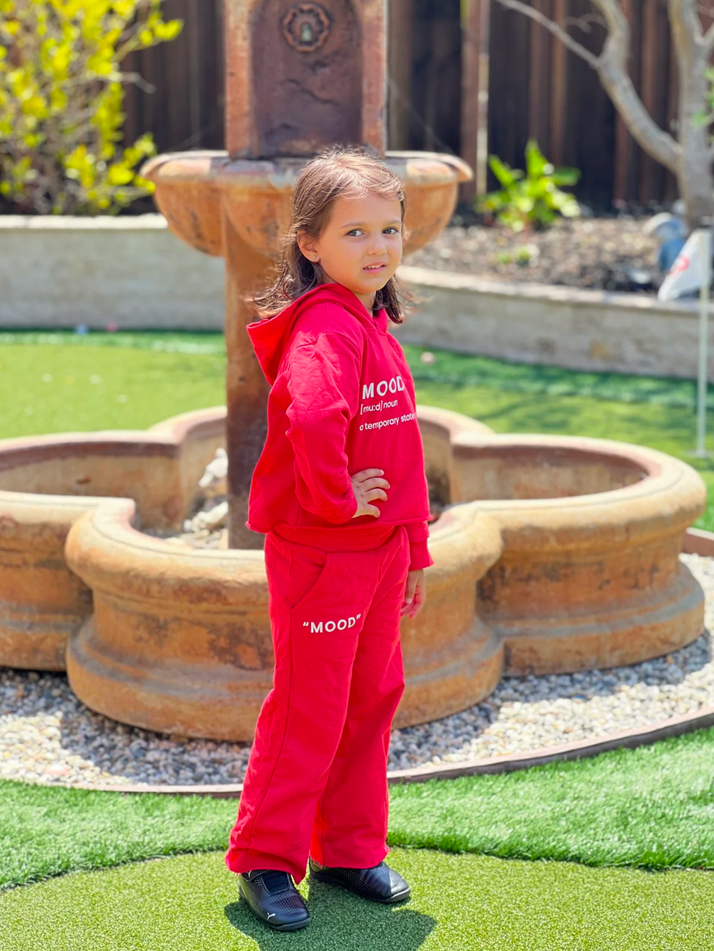Kids red best sale sweatsuit